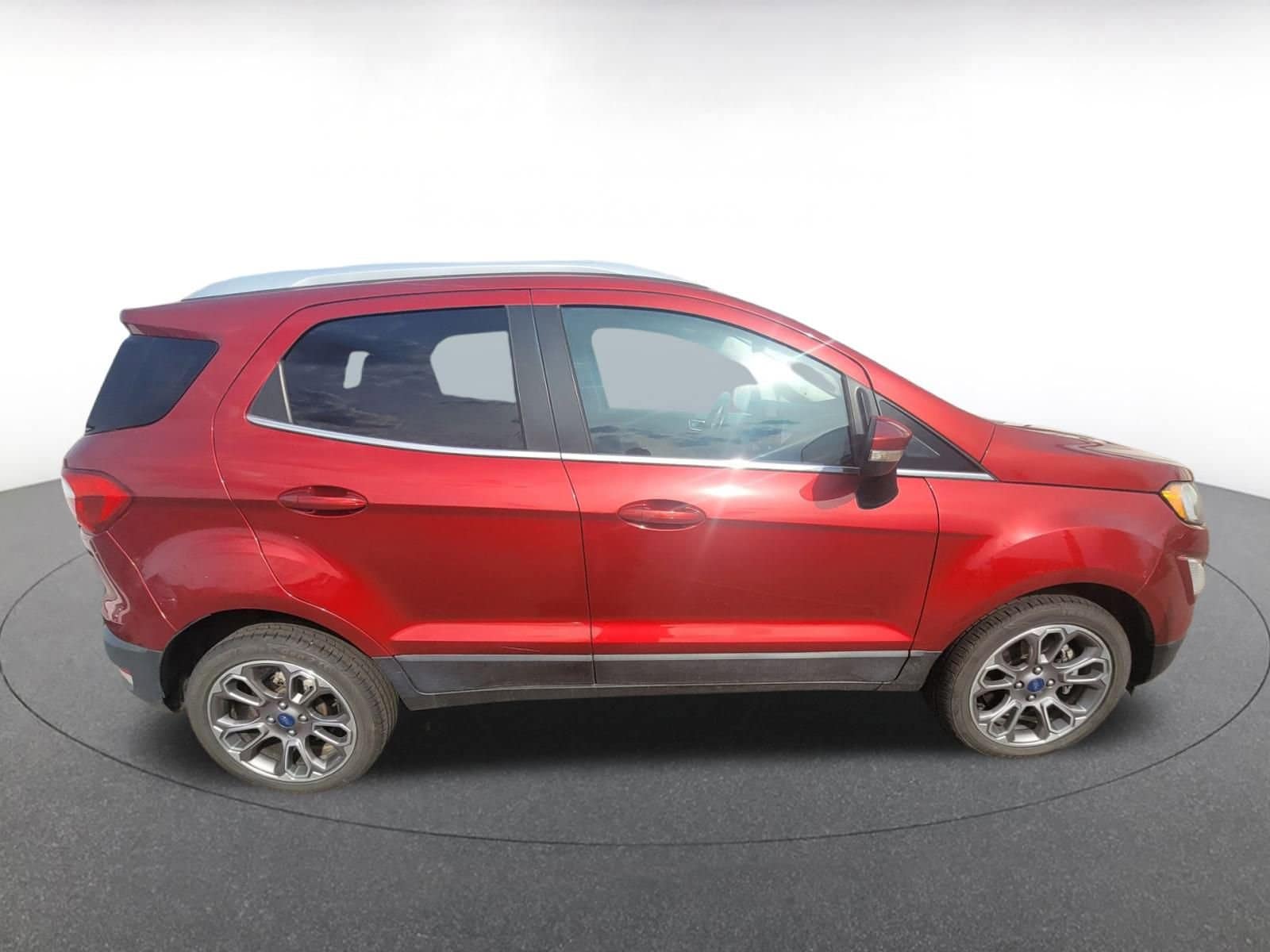 Thumbnail: 2018 Ford EcoSport - 8