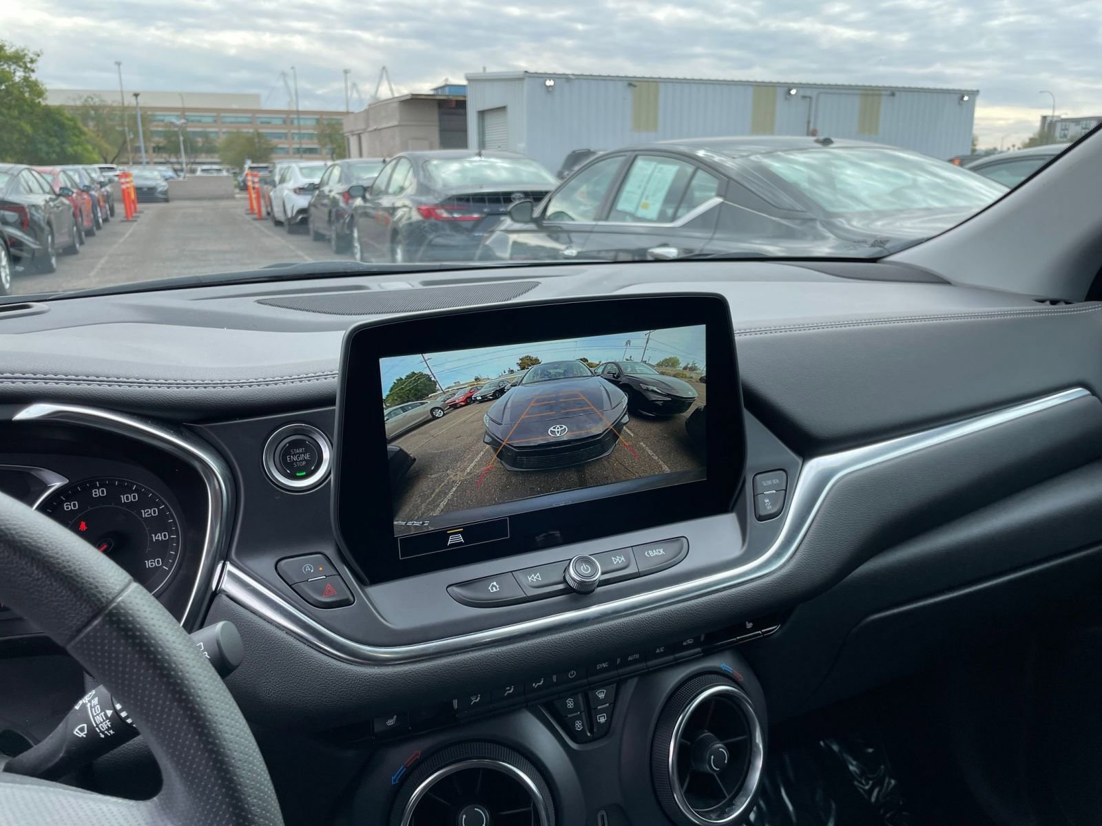 Thumbnail: 2025 Chevrolet Blazer - 24