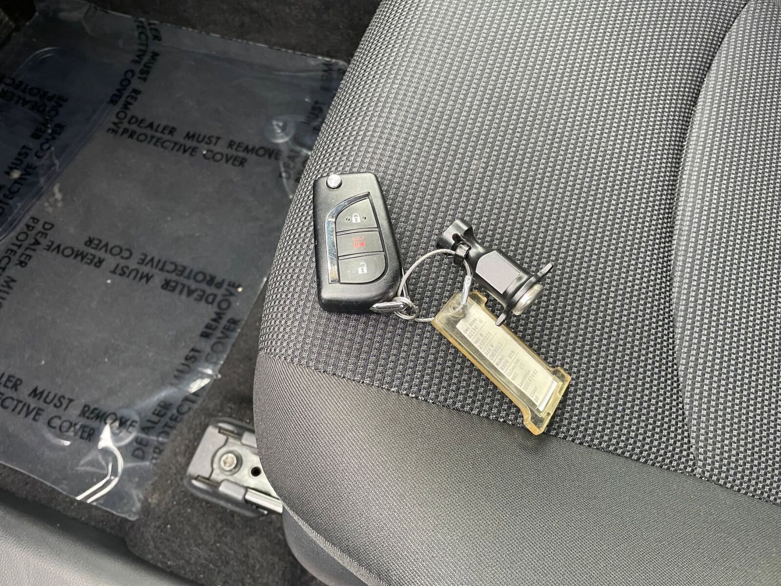 Thumbnail: 2025 Toyota RAV4 - 22