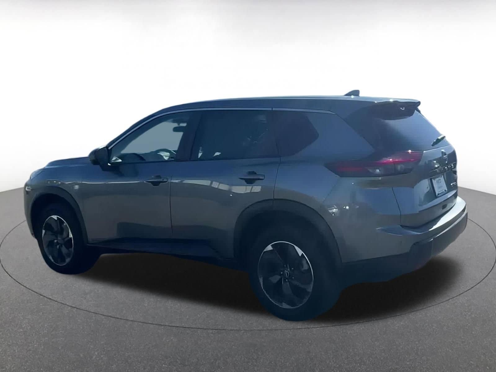 2024 Nissan Rogue SV 10