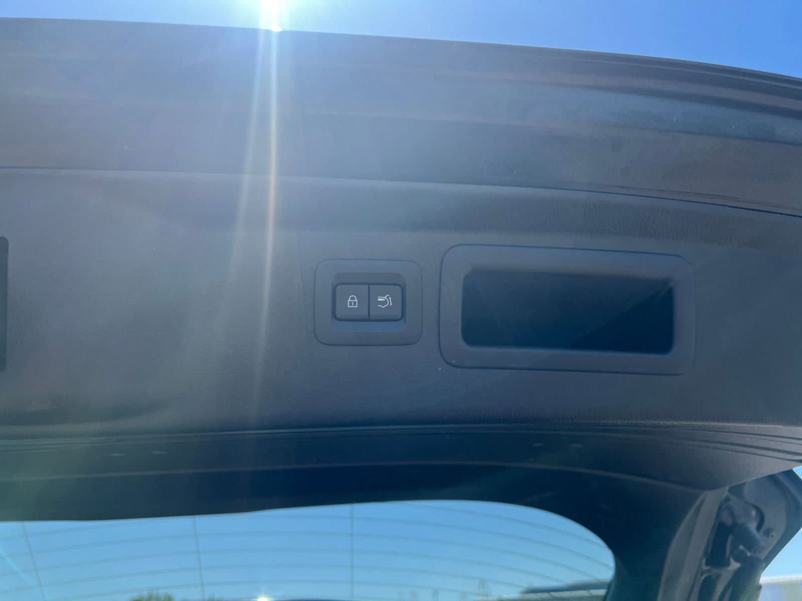 Thumbnail: 2025 Mazda CX-50 - 21