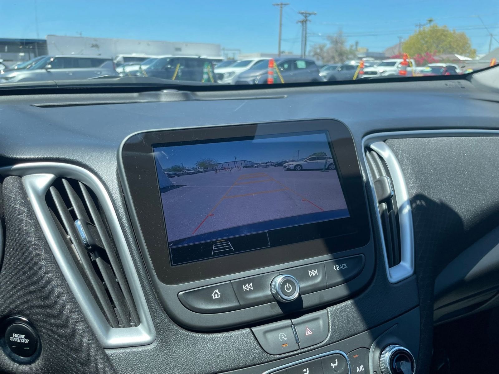 Thumbnail: 2024 Chevrolet Malibu - 17