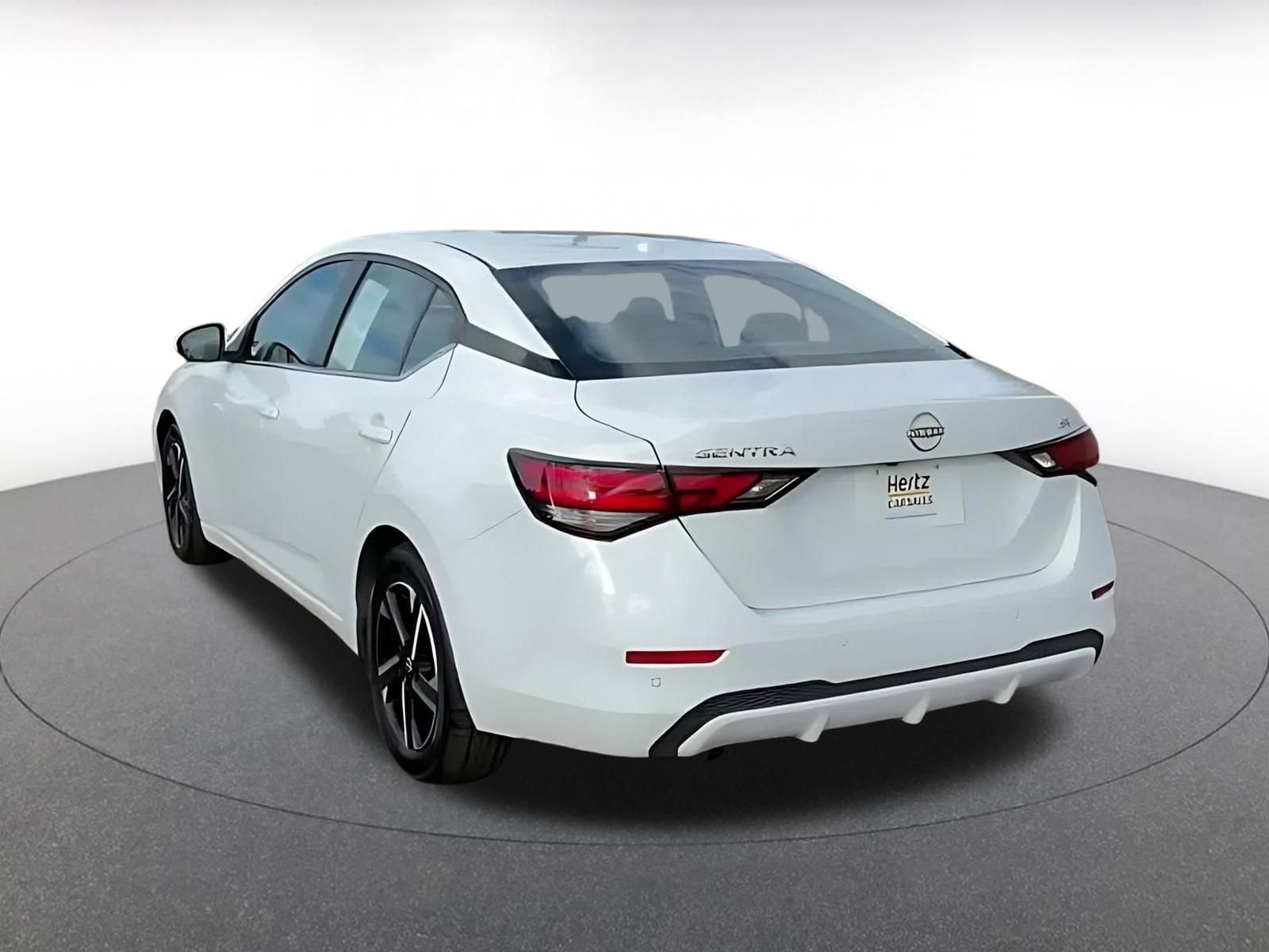 Thumbnail: 2024 Nissan Sentra - 11