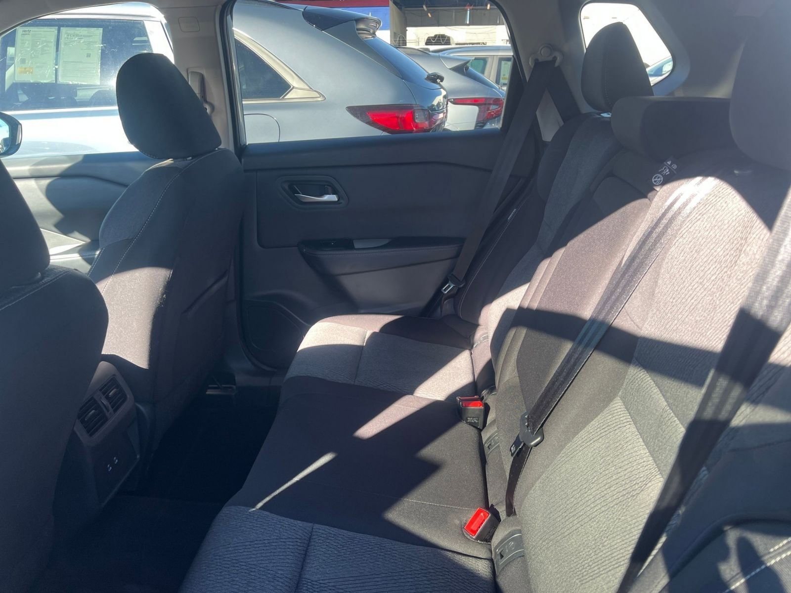 Thumbnail: 2025 Nissan Rogue - 25