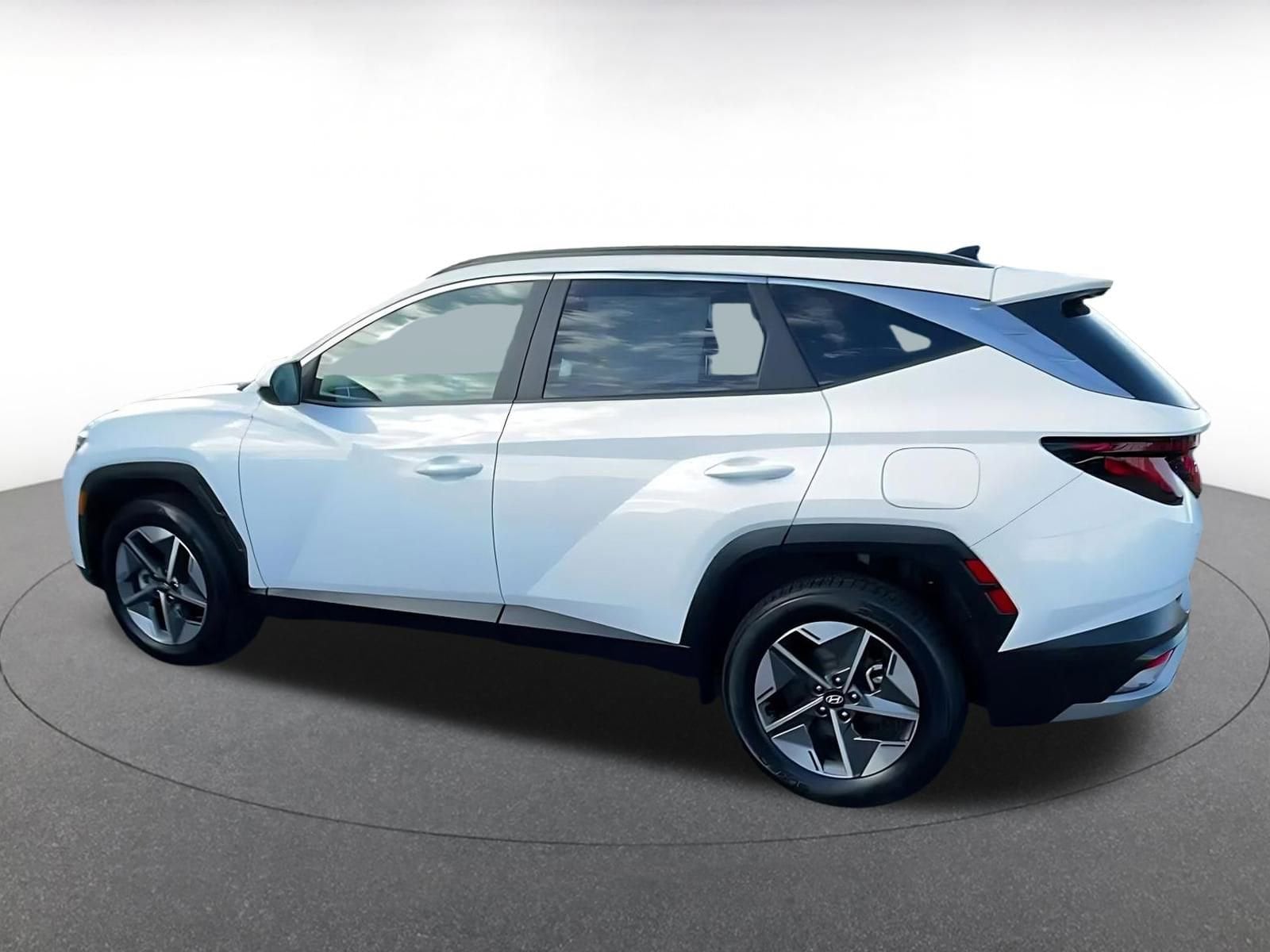 Thumbnail: 2025 Hyundai Tucson - 10