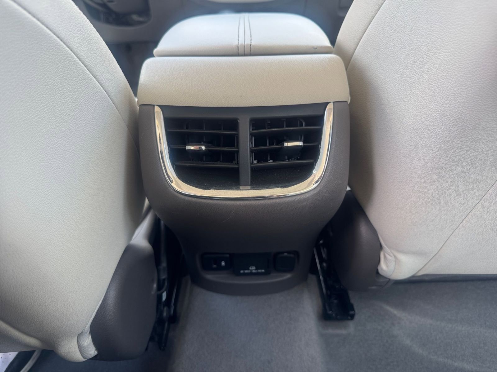 Thumbnail: 2024 Chevrolet Malibu - 24