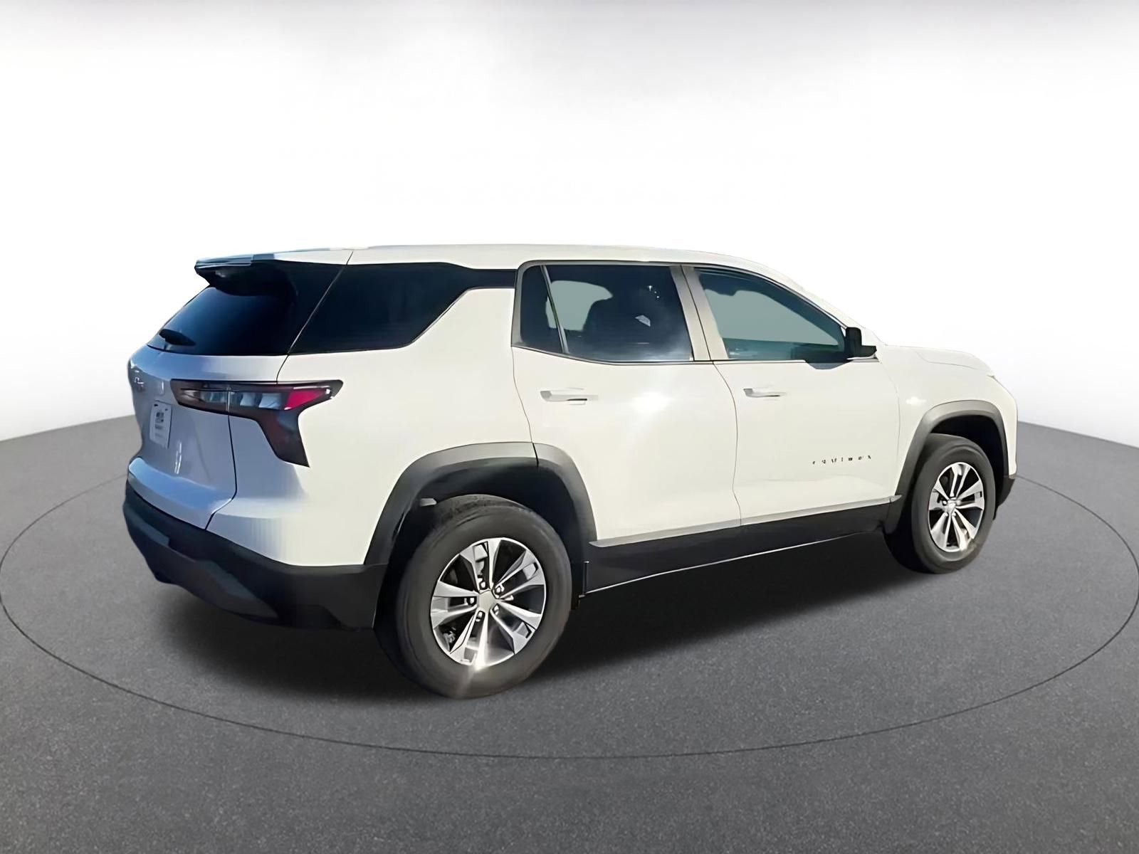 Thumbnail: 2025 Chevrolet Equinox - 15