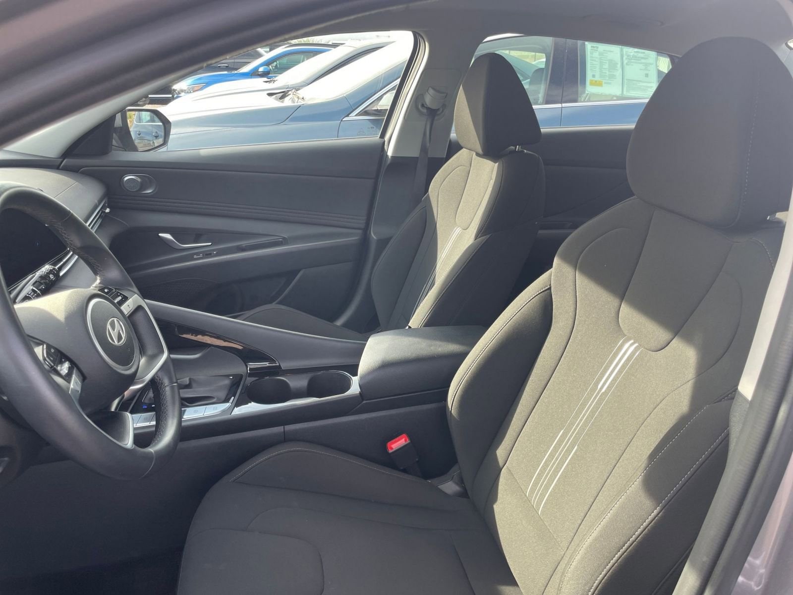 Thumbnail: 2025 Hyundai Elantra - 35