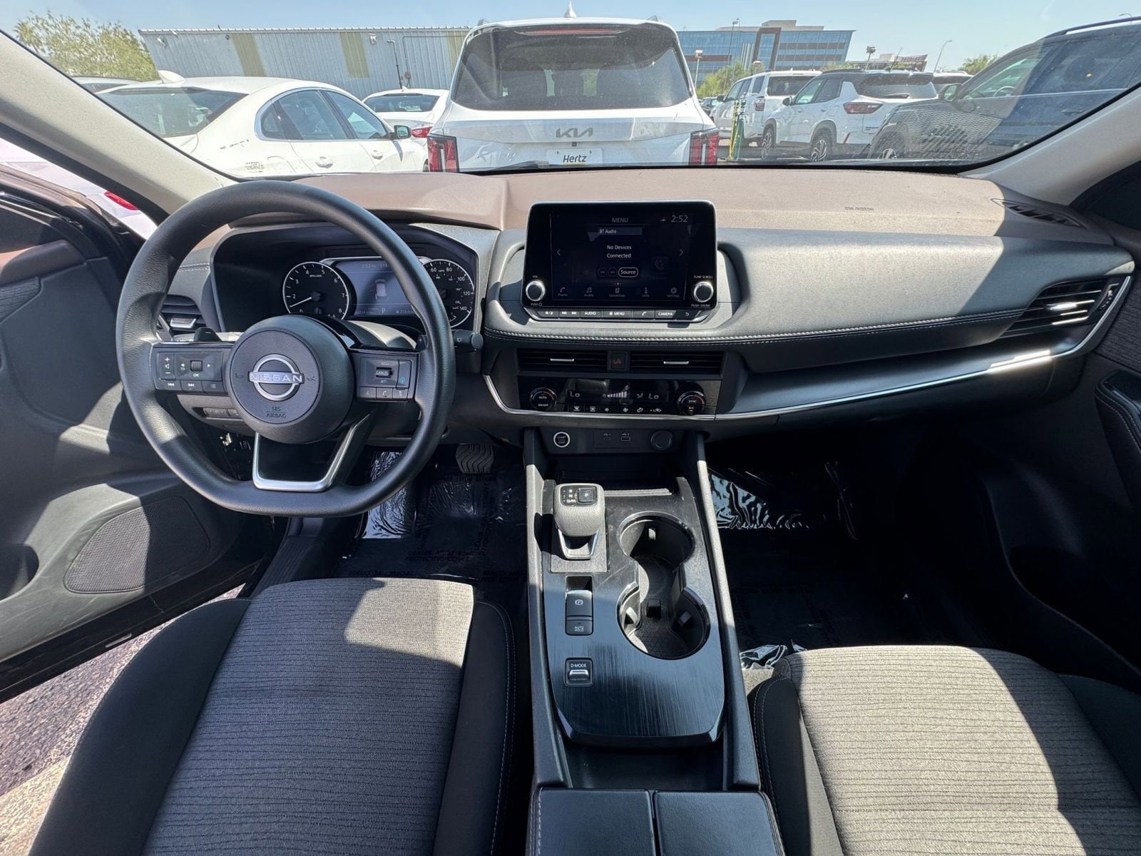 2023 Nissan Rogue SV 32