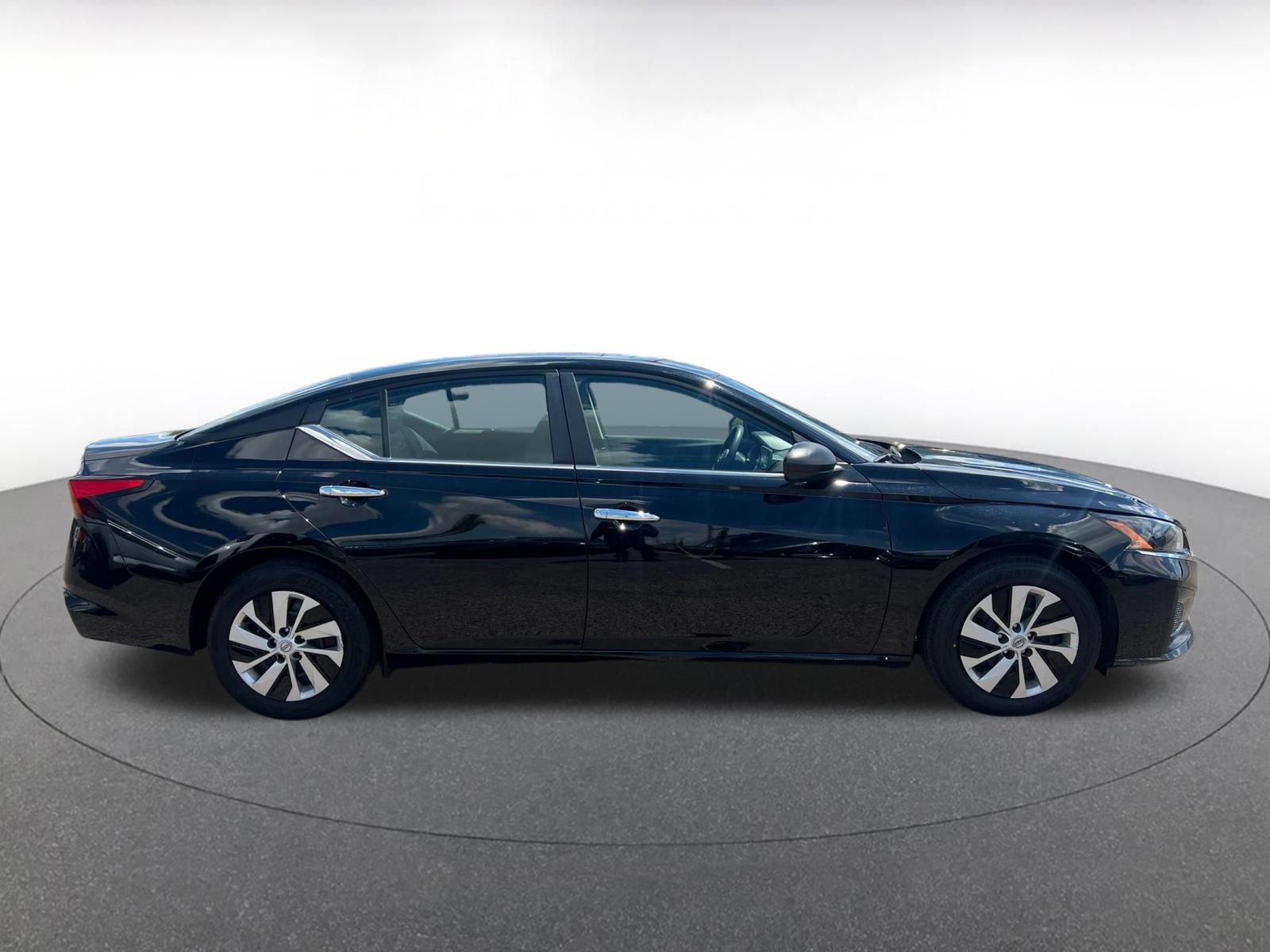 Thumbnail: 2024 Nissan Altima - 15