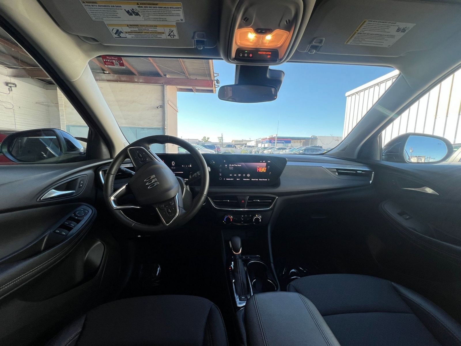 Thumbnail: 2025 Buick Encore GX - 35