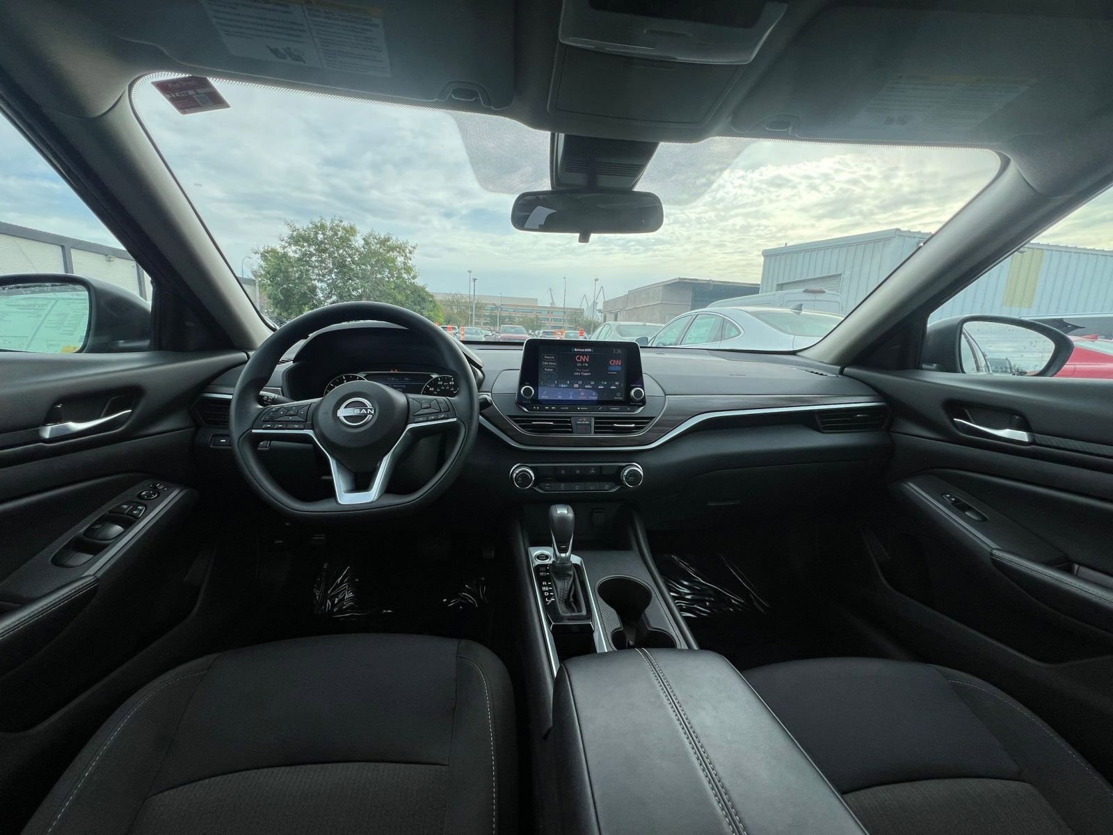 Thumbnail: 2025 Nissan Altima - 33