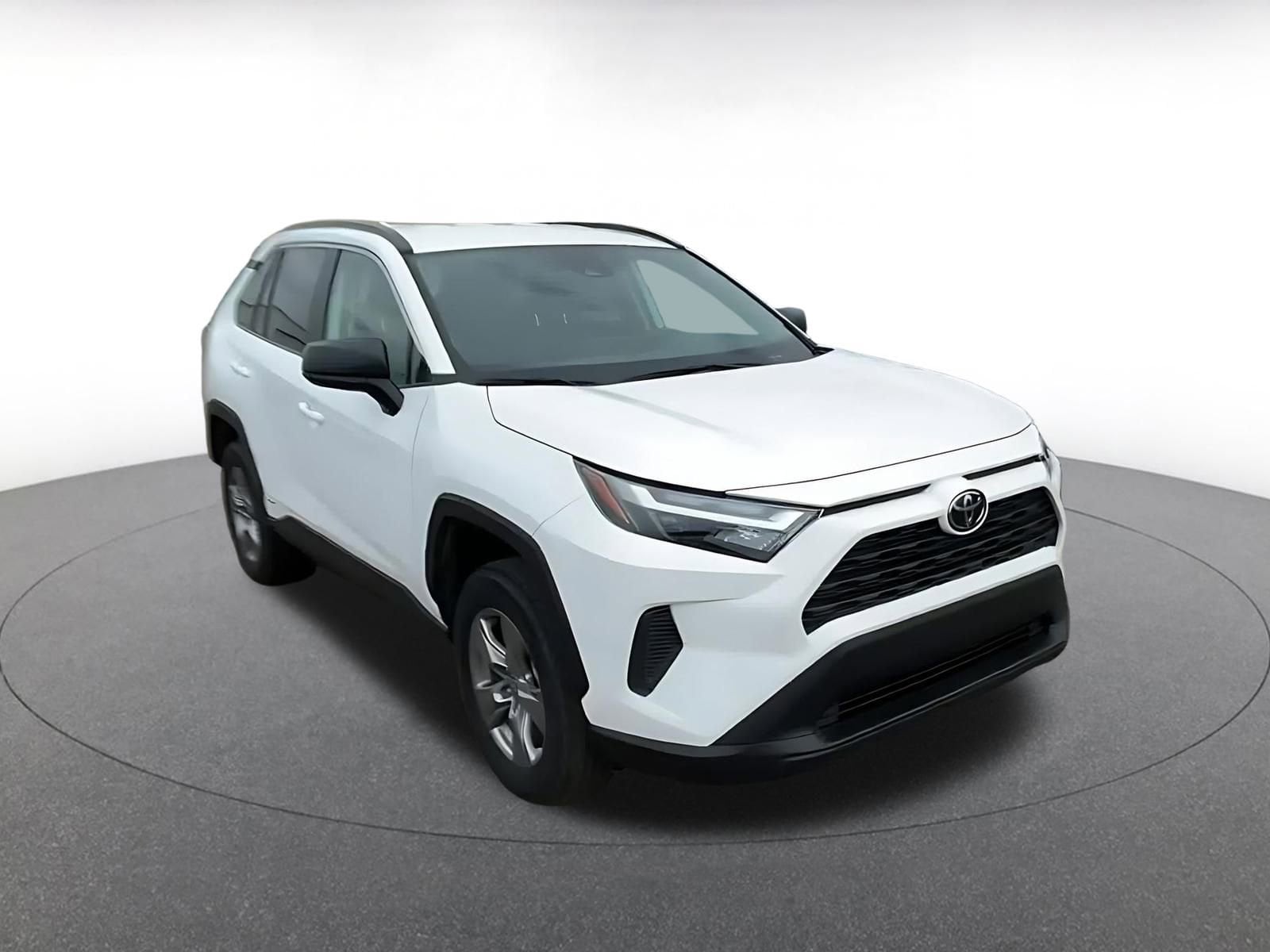 Thumbnail: 2025 Toyota RAV4 - 3