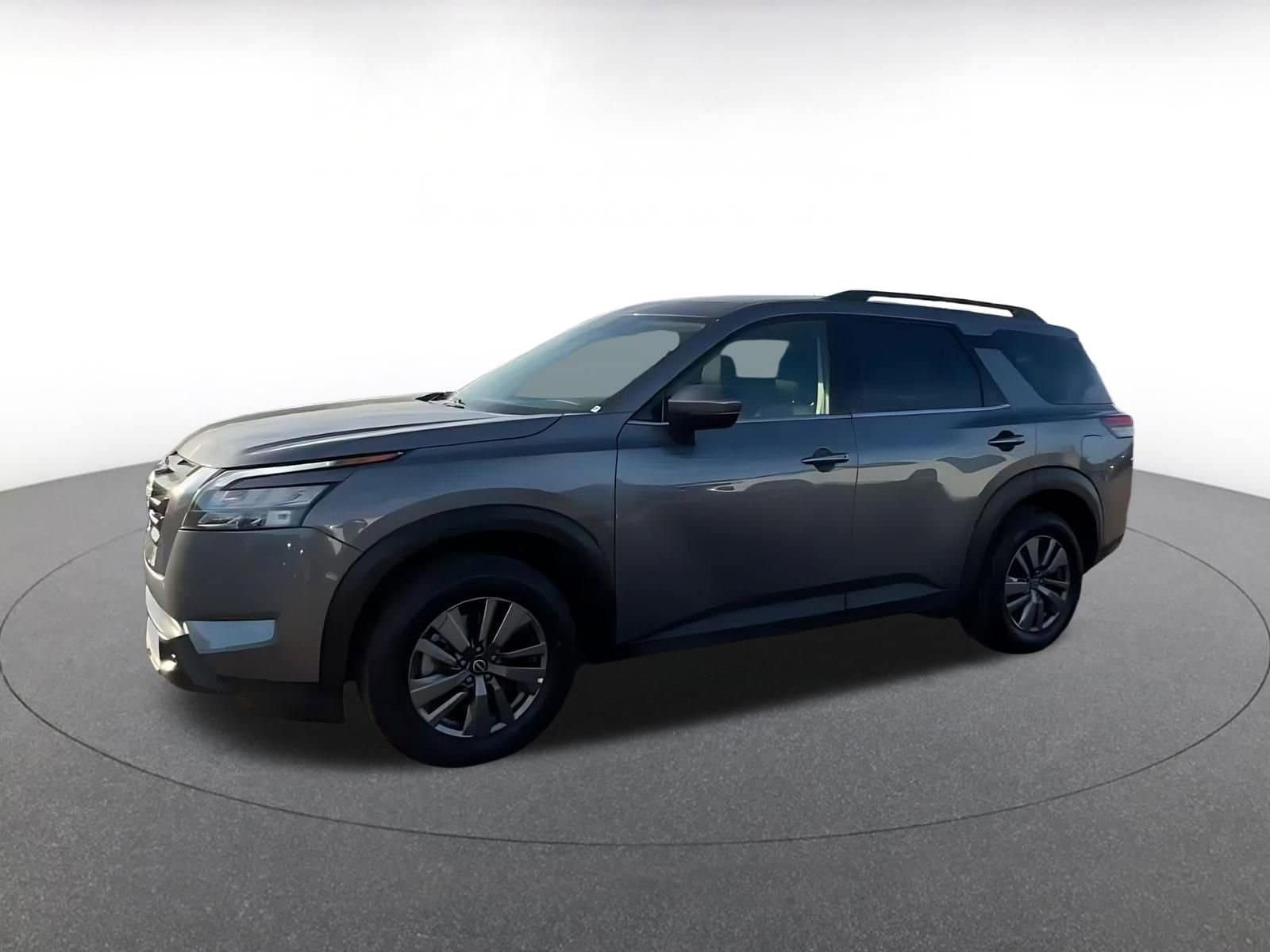 Thumbnail: 2025 Nissan Pathfinder - 8