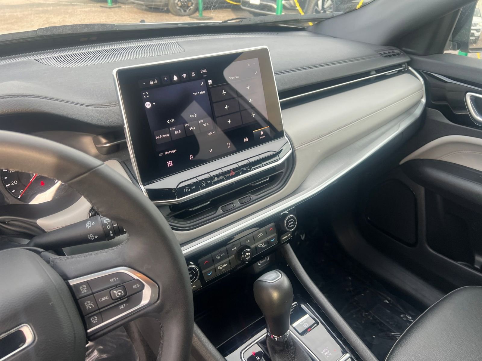 Thumbnail: 2025 Jeep Compass - 20