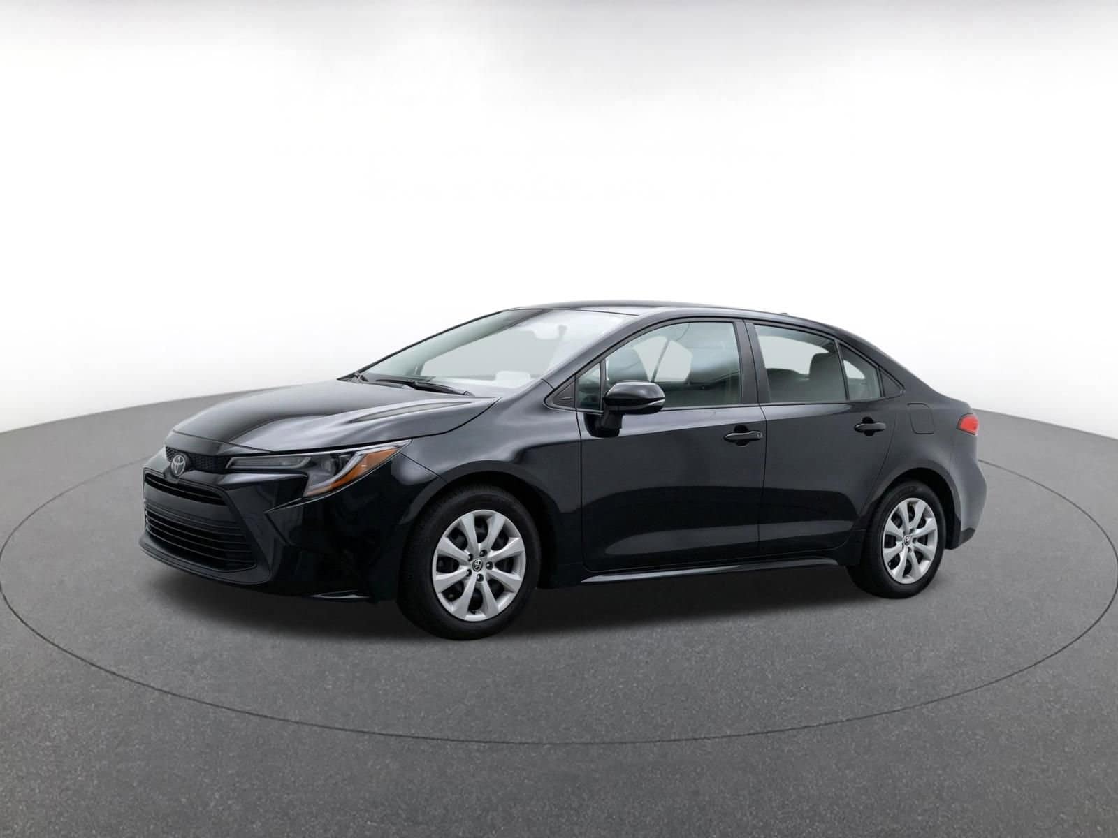 Thumbnail: 2025 Toyota Corolla - 3
