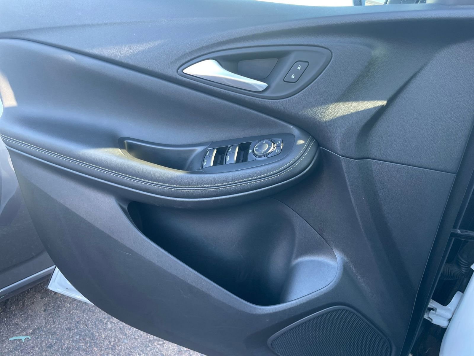 Thumbnail: 2025 Buick Encore GX - 18