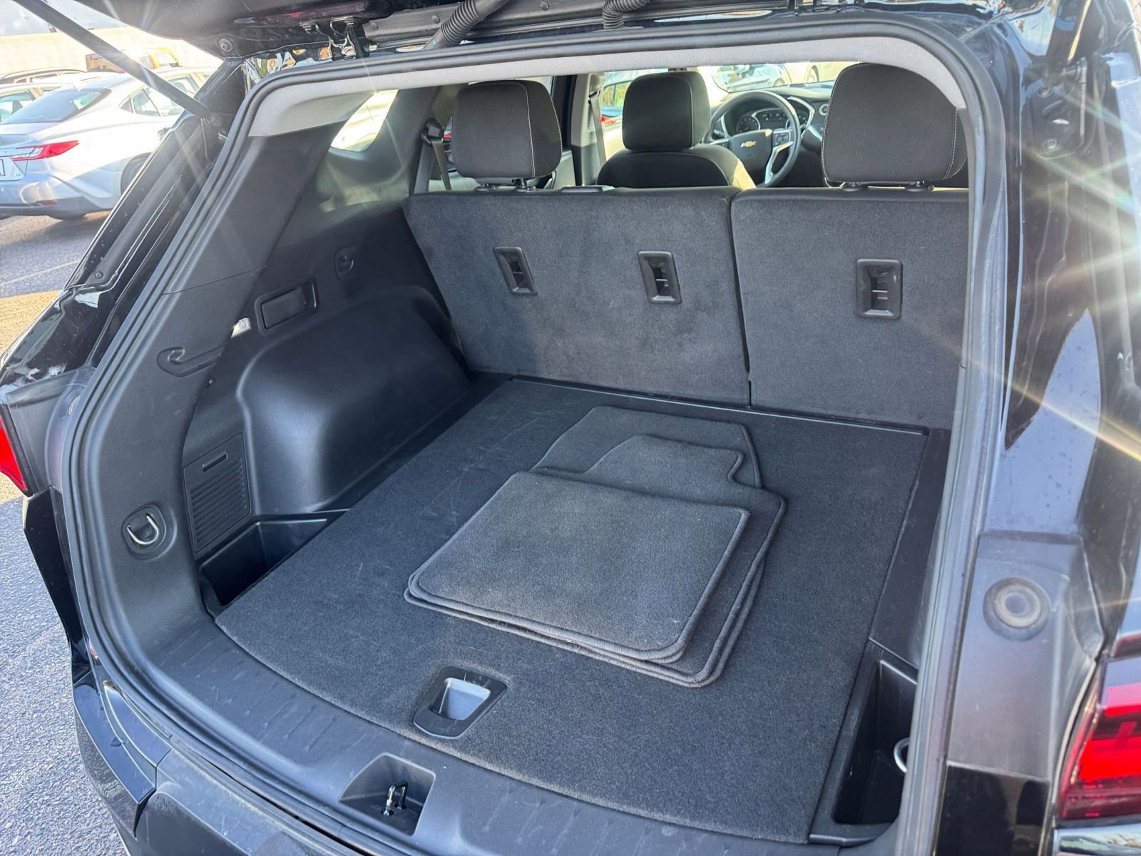 Thumbnail: 2025 Chevrolet Blazer - 31