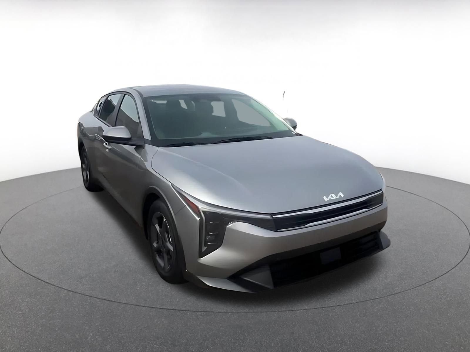 Thumbnail: 2025 Kia K4 - 3