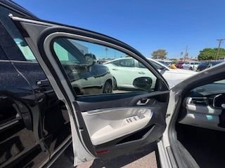 Thumbnail: 2025 Genesis G70 - 11