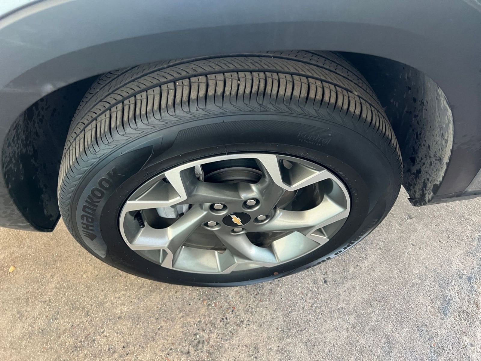 Thumbnail: 2025 Chevrolet Trax - 30