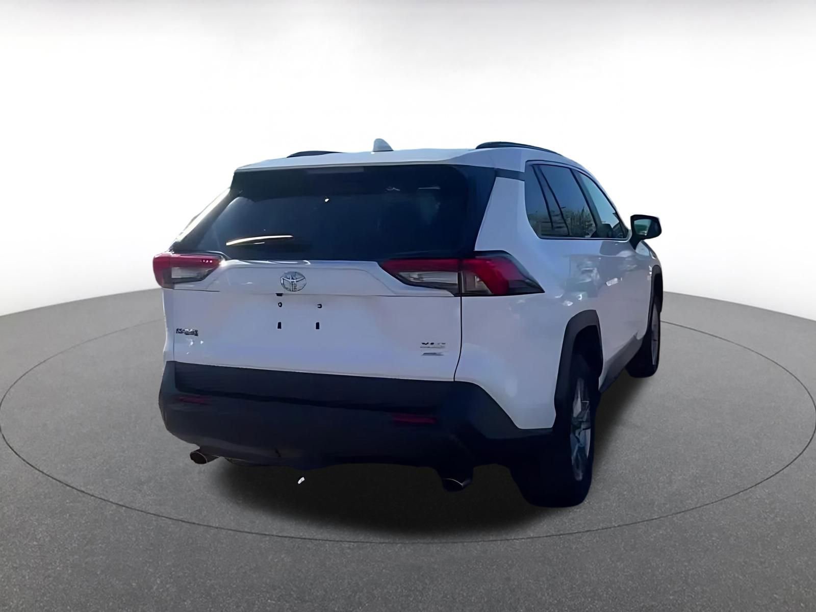 Thumbnail: 2025 Toyota RAV4 - 12