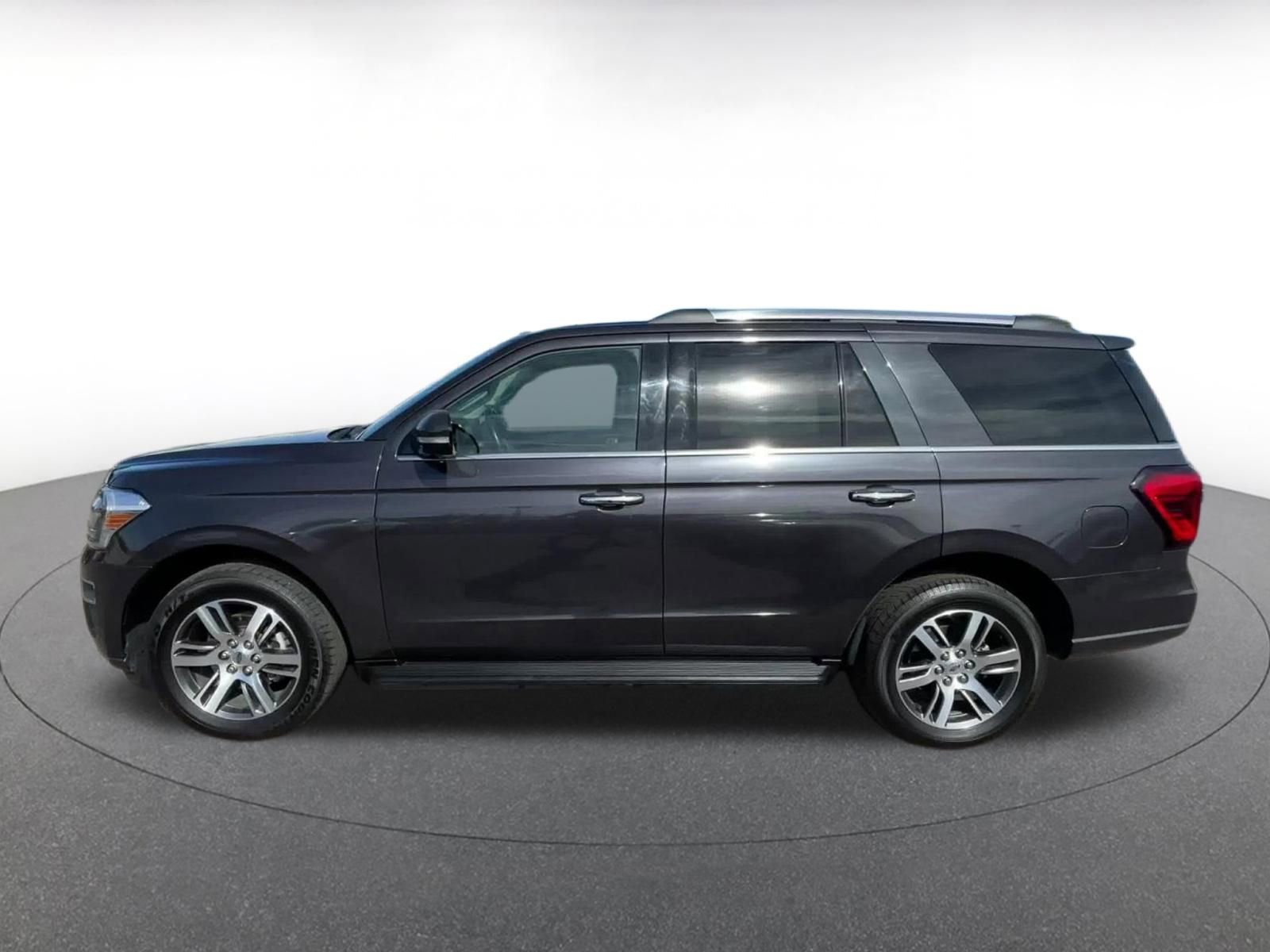 Thumbnail: 2024 Ford Expedition - 9