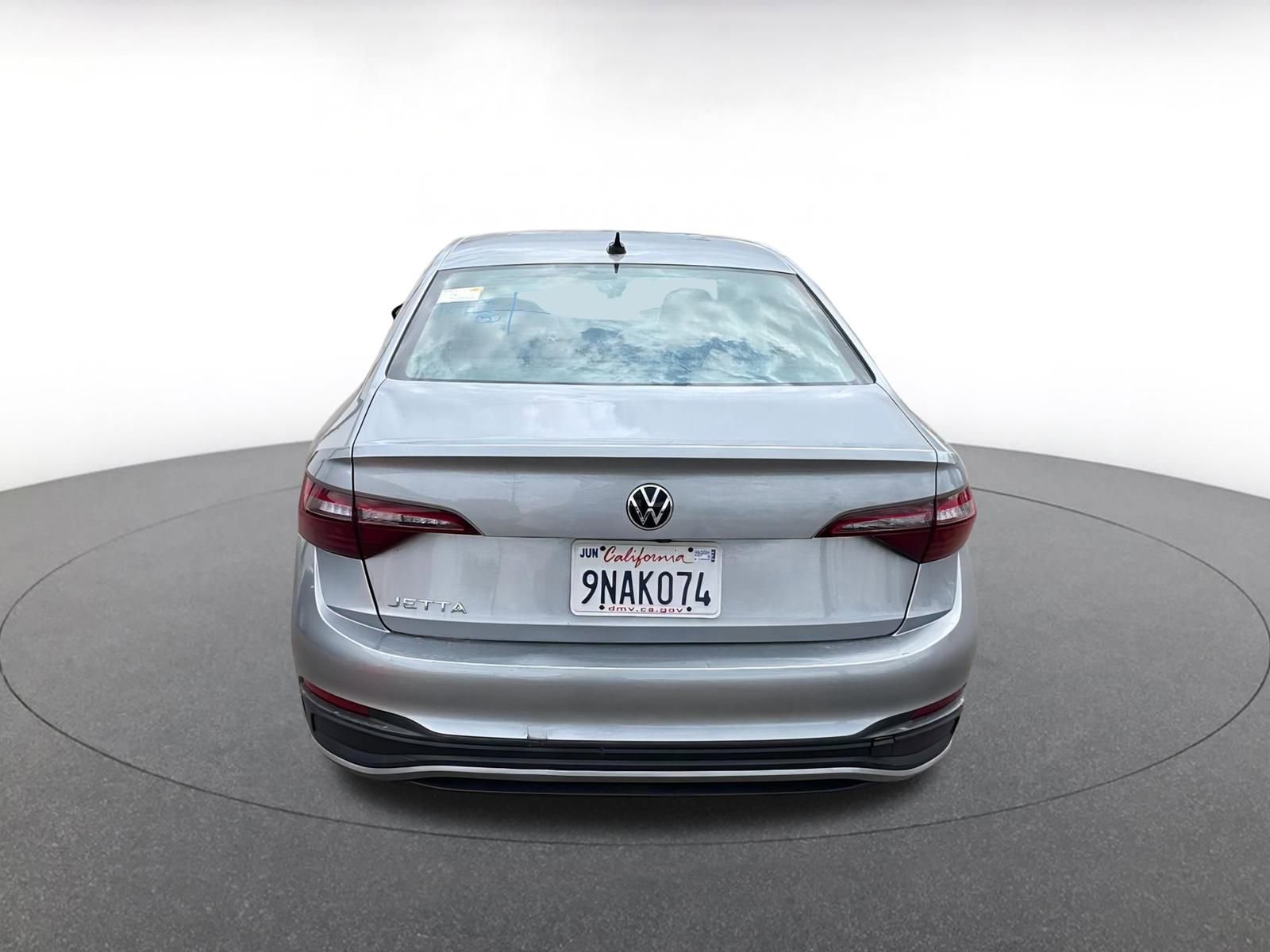 Thumbnail: 2024 Volkswagen Jetta - 5