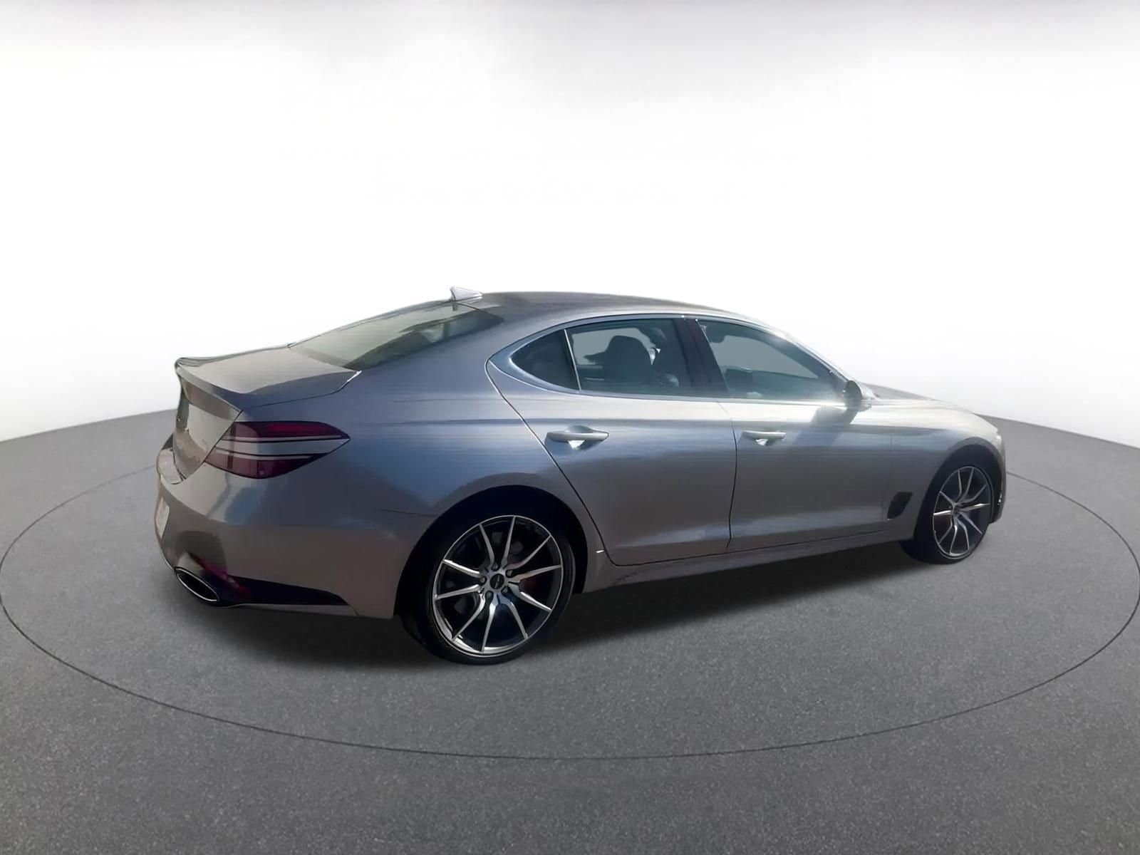 Thumbnail: 2025 Genesis G70 - 15