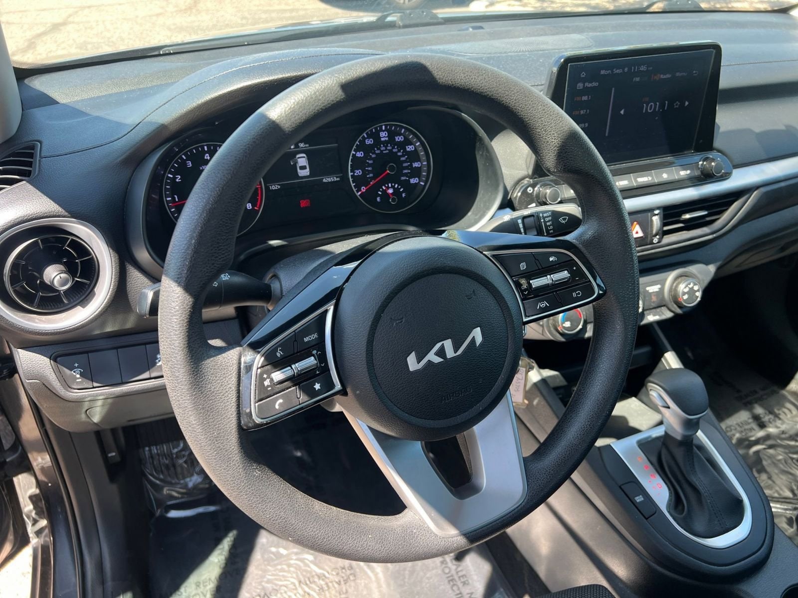 Thumbnail: 2024 Kia Forte - 28