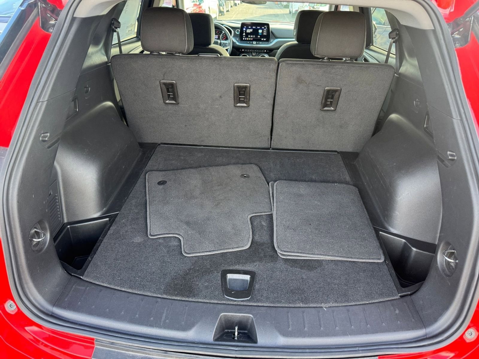 Thumbnail: 2025 Chevrolet Blazer - 31