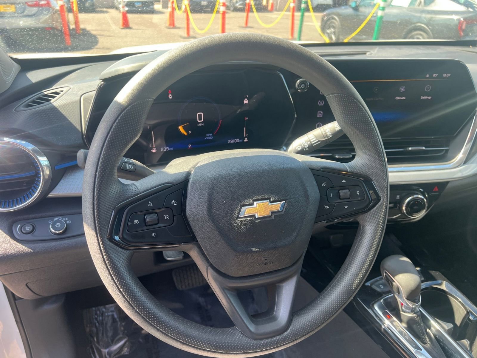 Thumbnail: 2025 Chevrolet Trax - 28