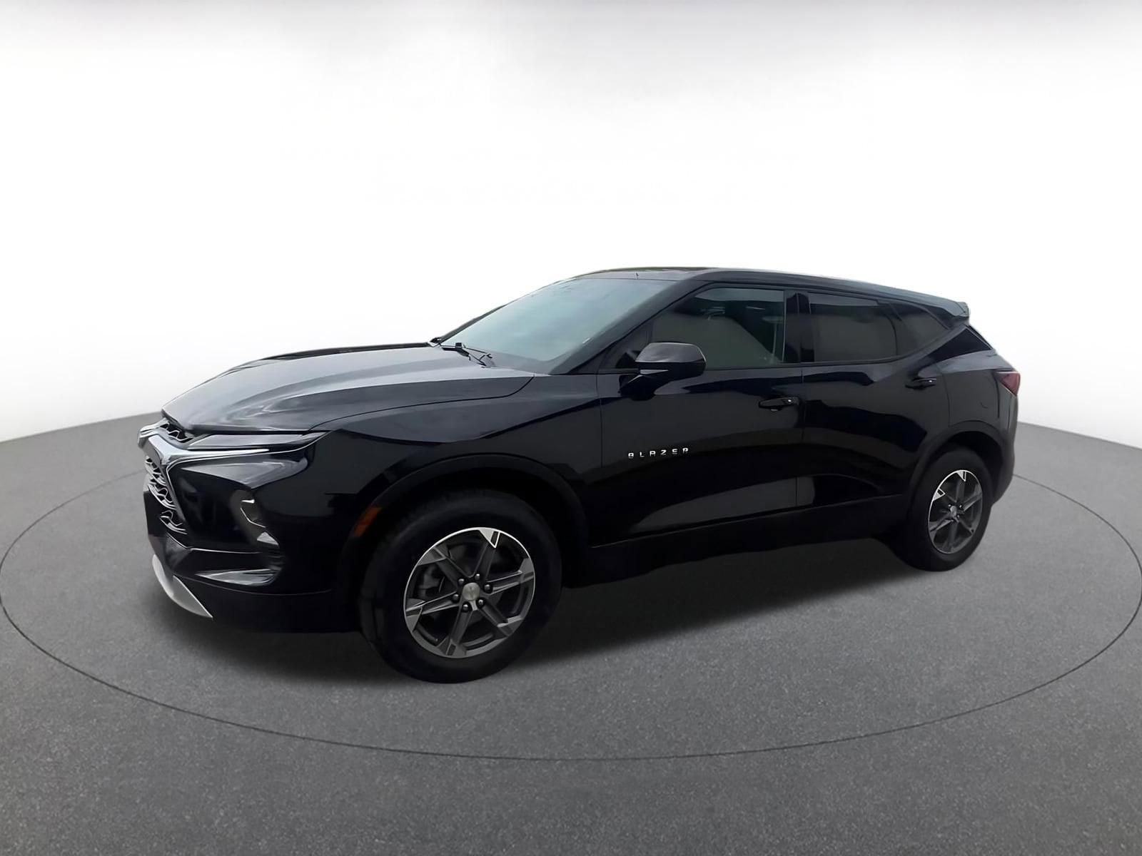 Thumbnail: 2025 Chevrolet Blazer - 8