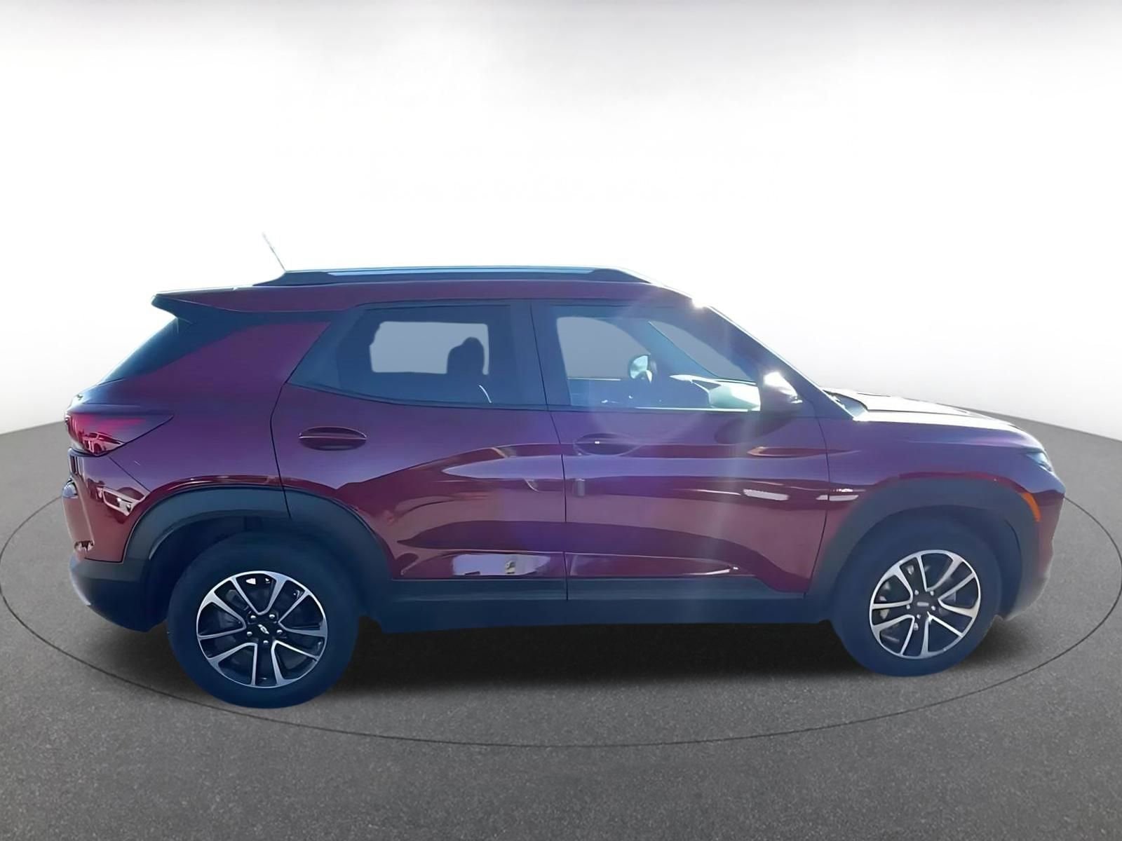 Thumbnail: 2025 Chevrolet TrailBlazer - 15