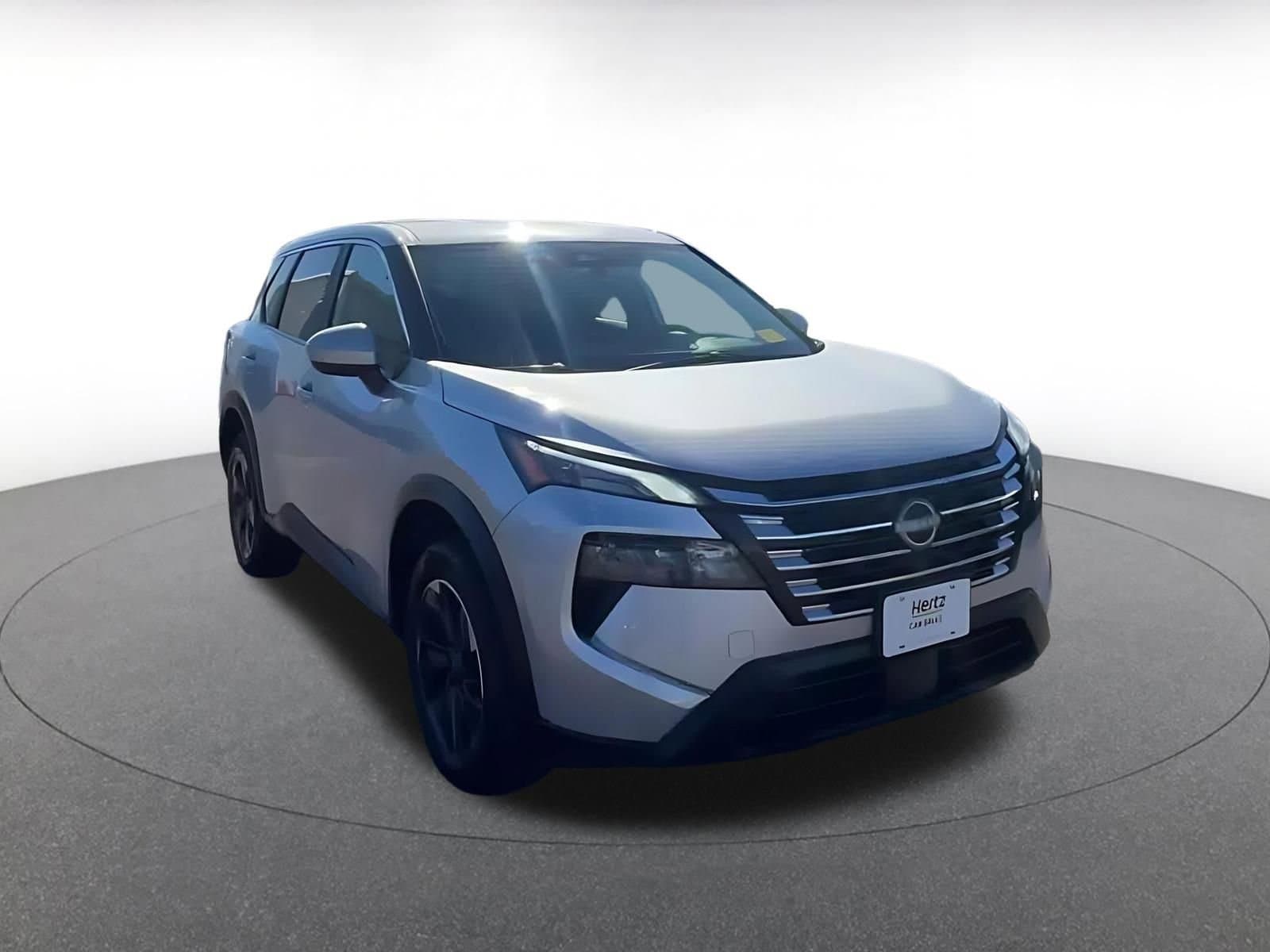 Thumbnail: 2025 Nissan Rogue - 3