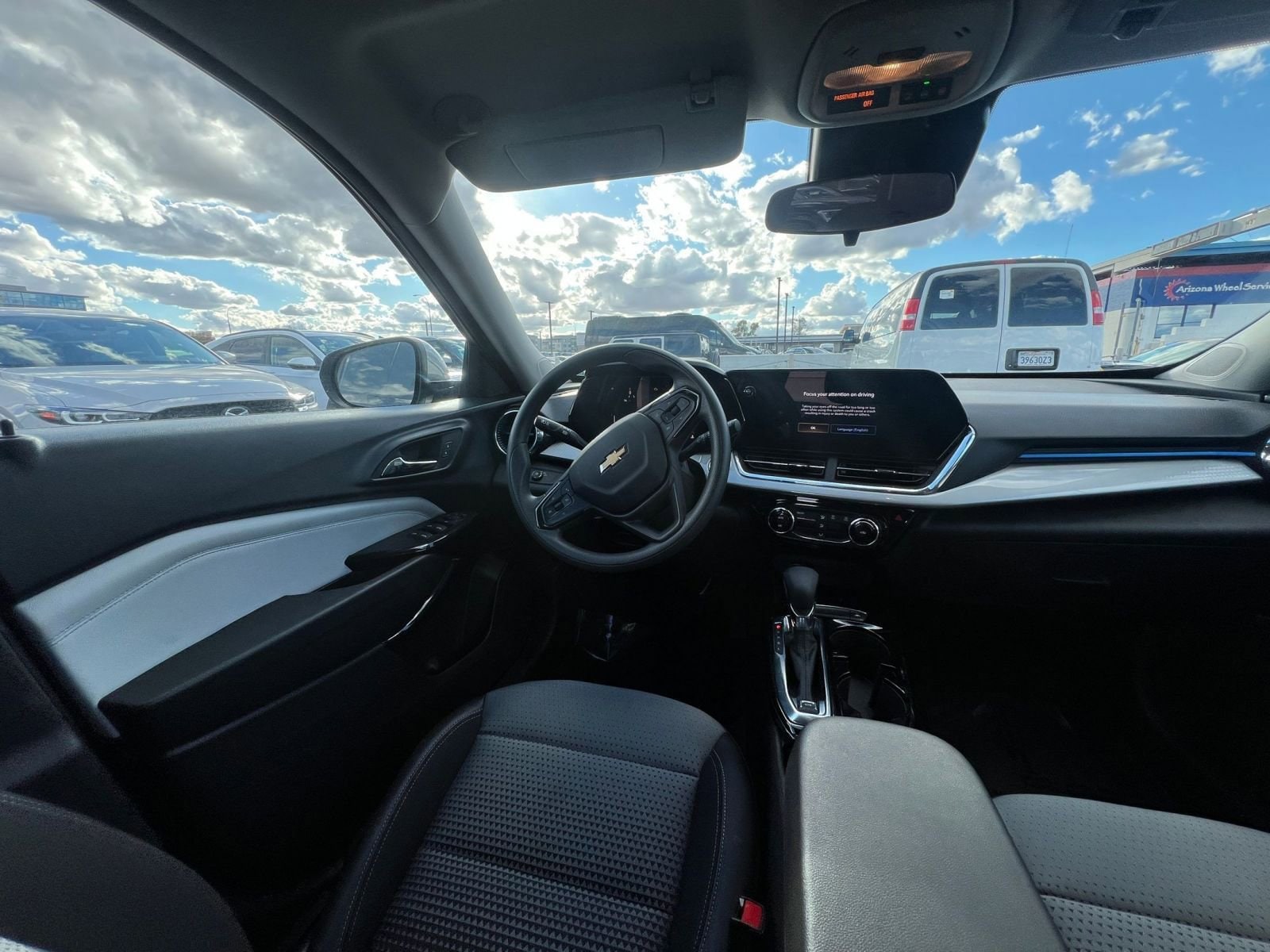 Thumbnail: 2025 Chevrolet Trax - 34