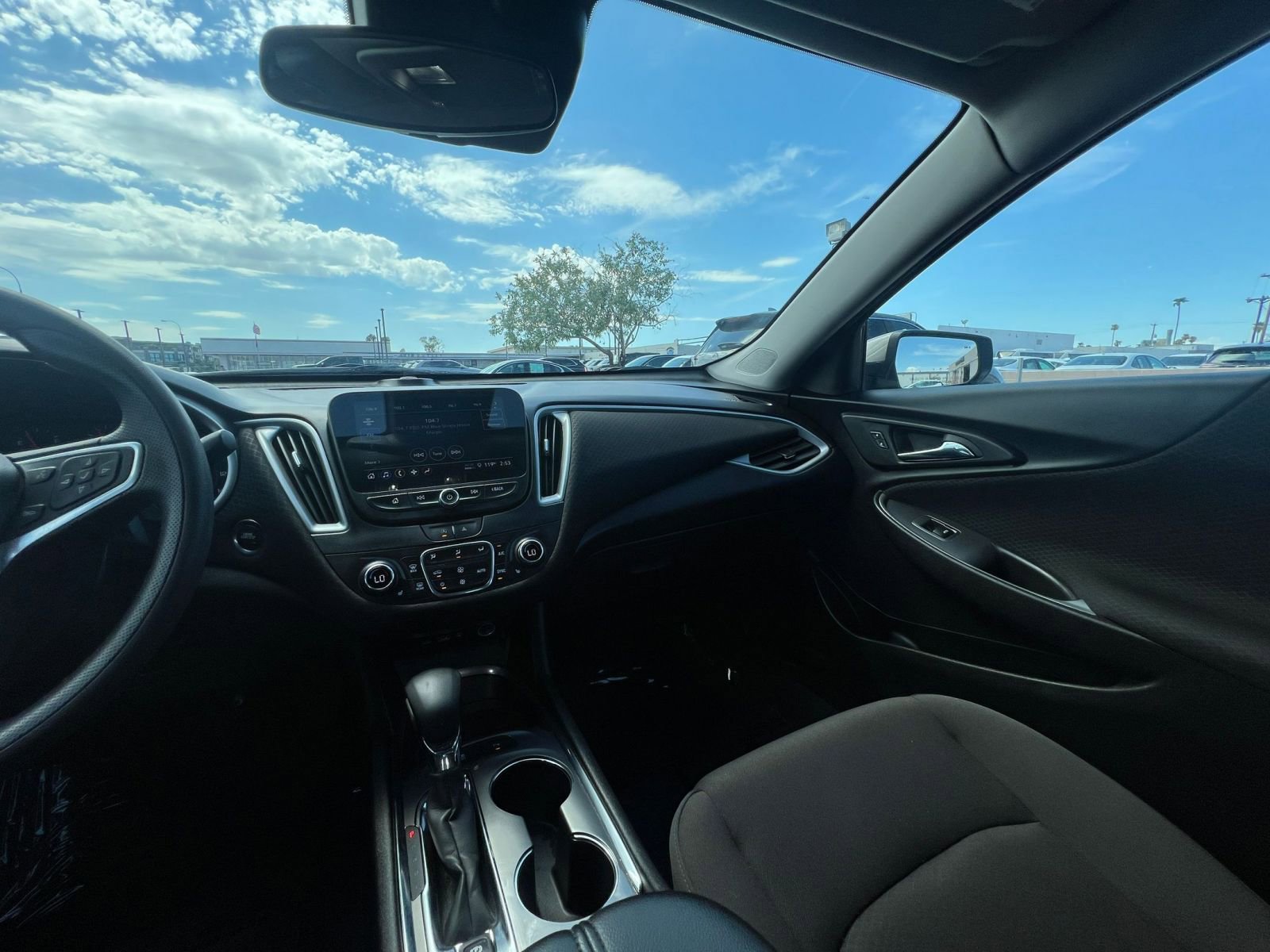 Thumbnail: 2023 Chevrolet Malibu - 35