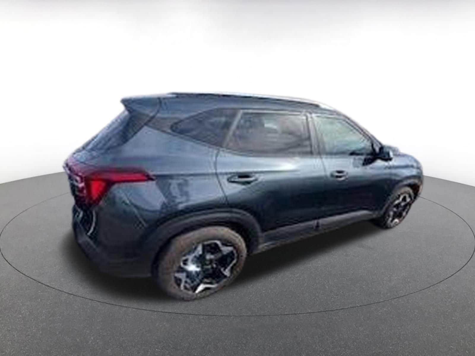 Thumbnail: 2025 Kia Seltos - 9