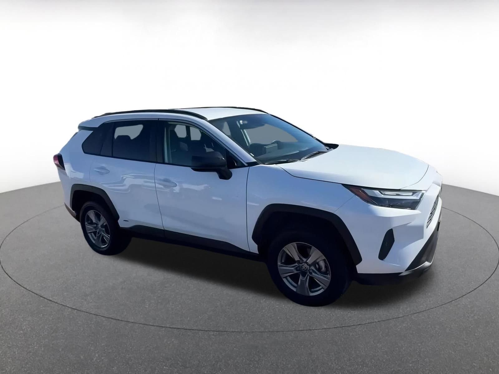 Thumbnail: 2025 Toyota RAV4 - 2