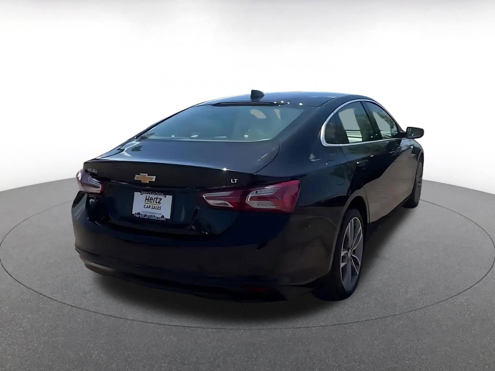 Thumbnail: 2024 Chevrolet Malibu - 14