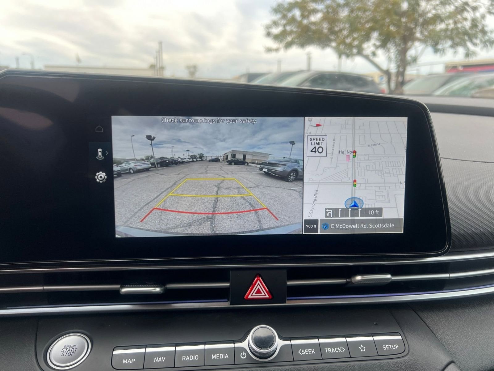 Thumbnail: 2025 Hyundai Elantra - 17