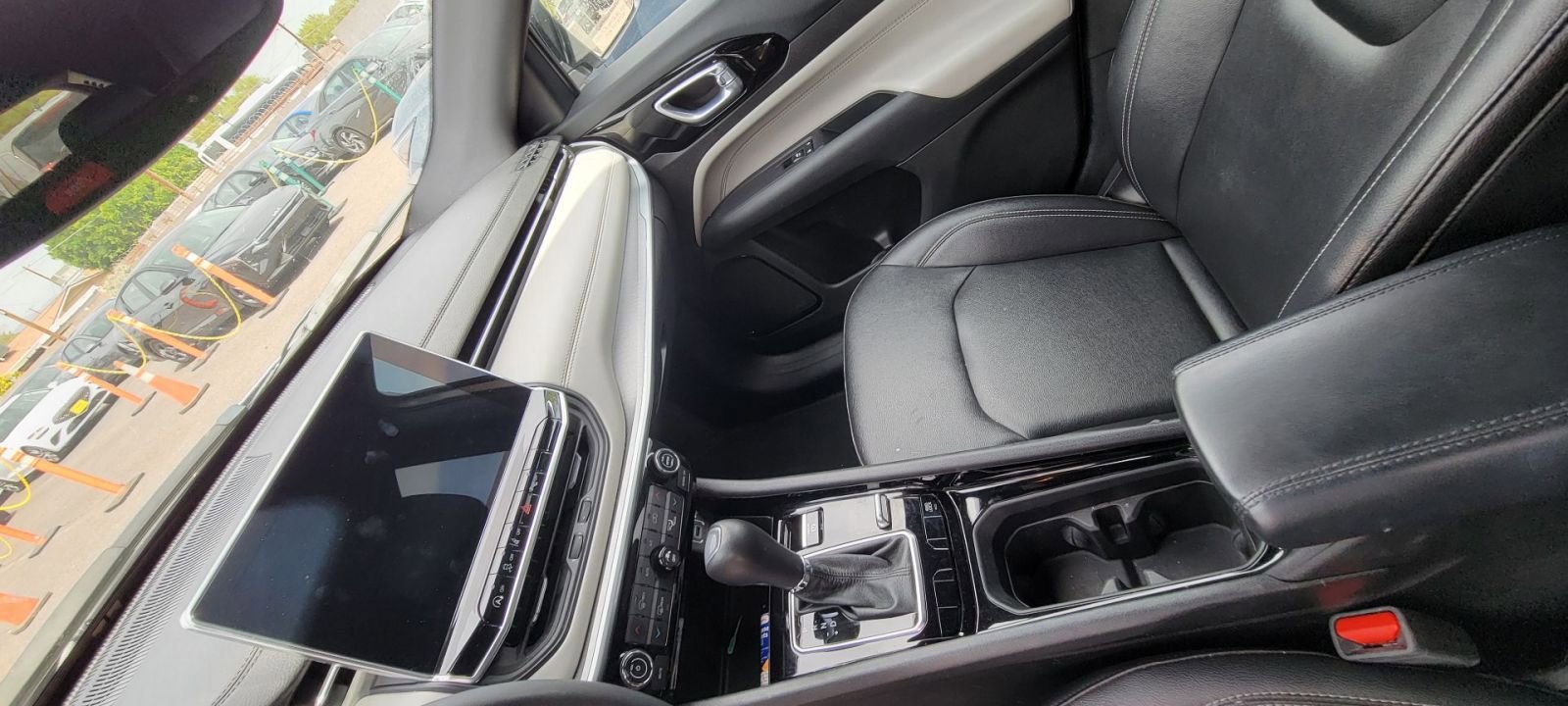 Thumbnail: 2025 Jeep Compass - 9