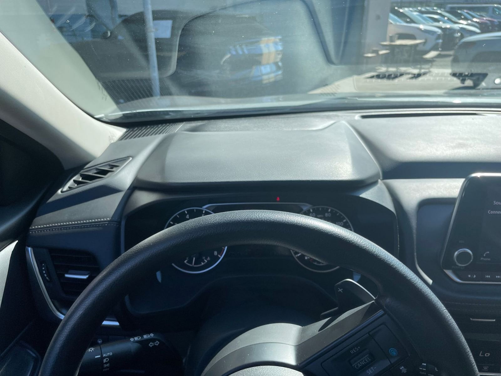 2024 Nissan Rogue SV 32