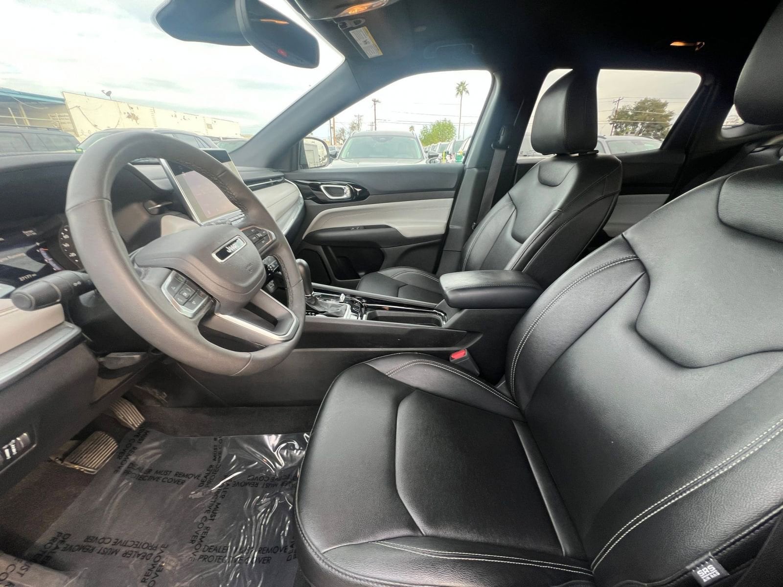 Thumbnail: 2025 Jeep Compass - 27