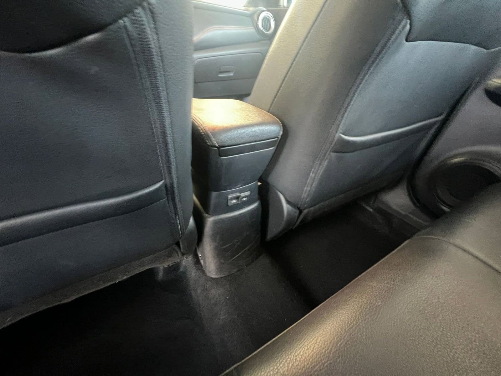 Thumbnail: 2020 Nissan Kicks - 25