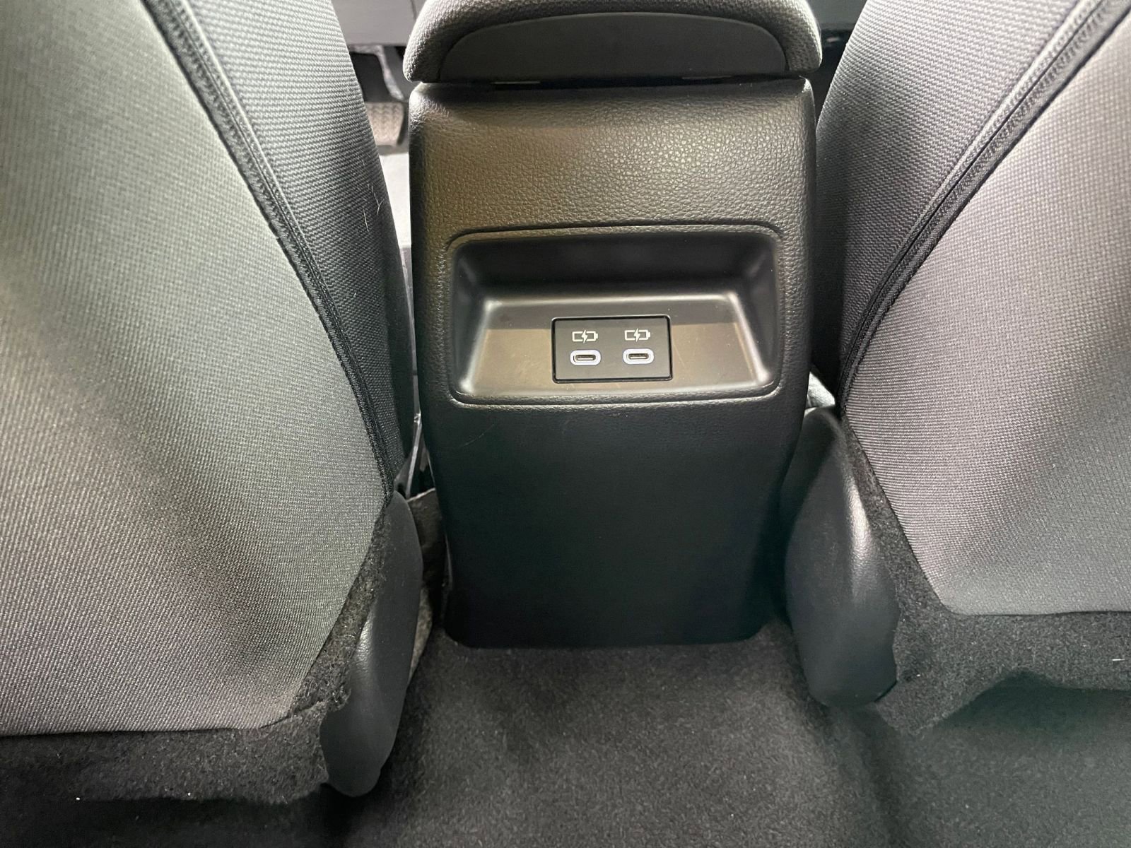 Thumbnail: 2025 Toyota Corolla - 23