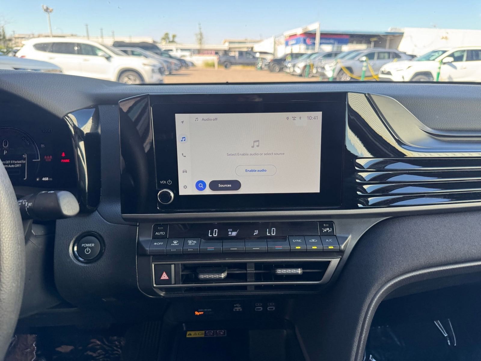 Thumbnail: 2025 Toyota Camry - 18