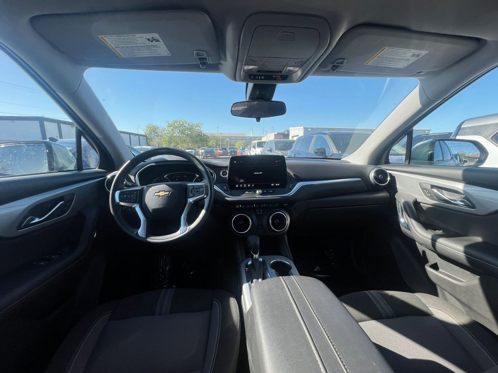 Thumbnail: 2025 Chevrolet Blazer - 33