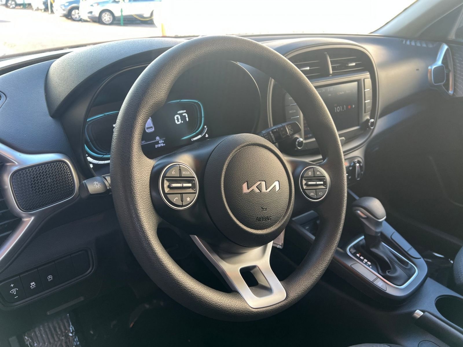 Thumbnail: 2025 Kia Soul - 28