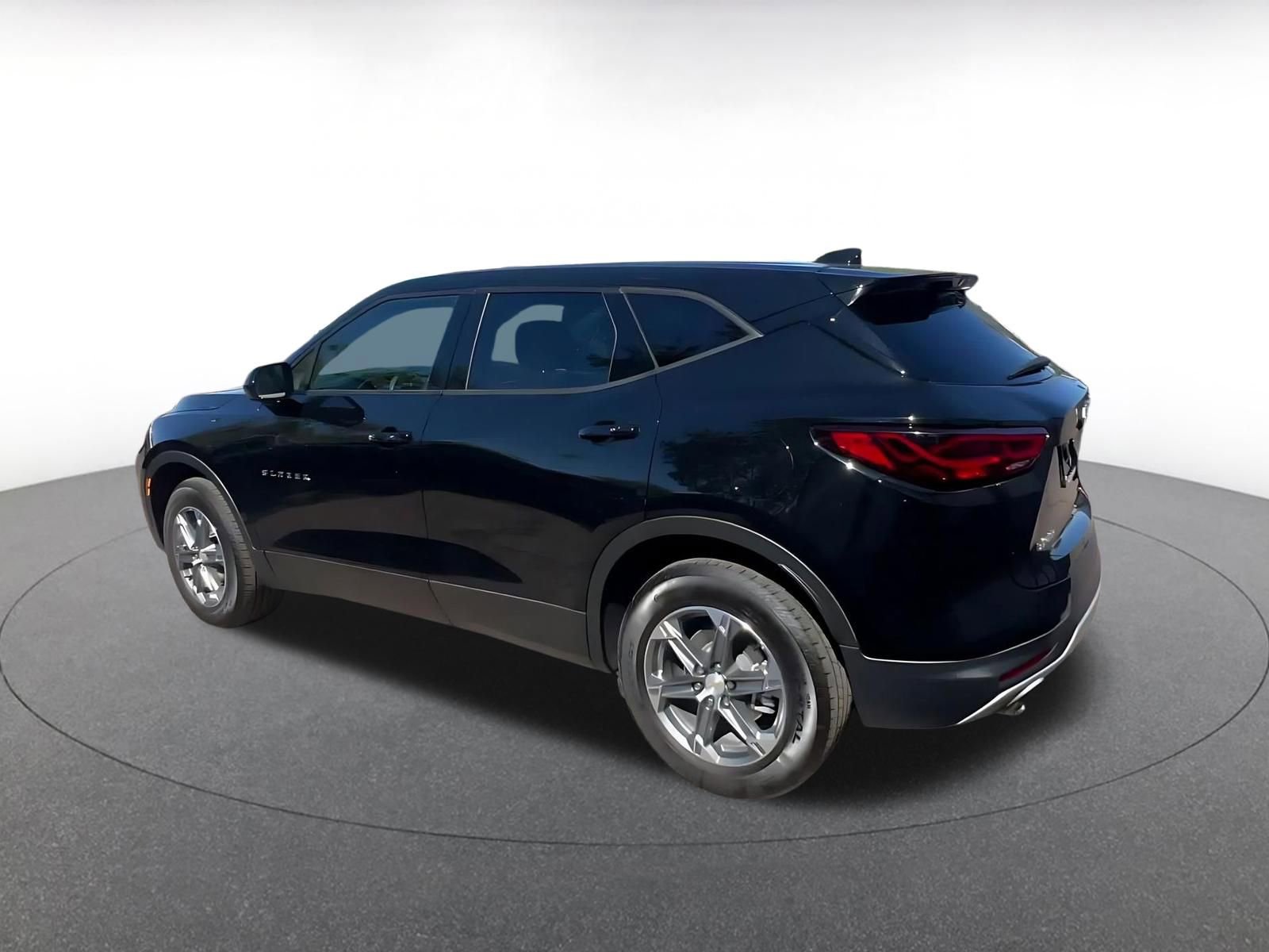 Thumbnail: 2025 Chevrolet Blazer - 10